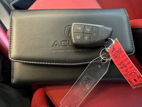 Used 2024 Acura ZDX A-Spec image 8