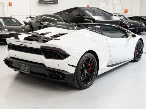 Used 2017 Lamborghini Huracan LP 580-2 image 7