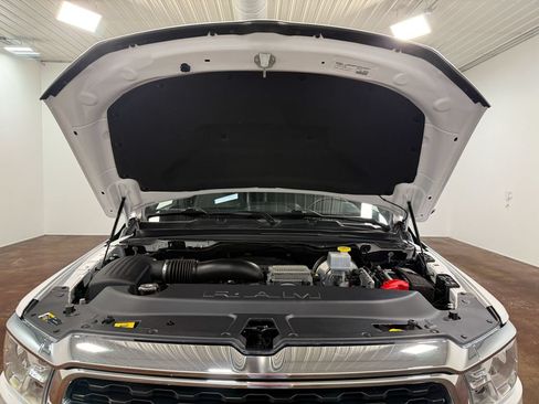 Used 2022 RAM 1500 Big Horn AWD/4WD image 19