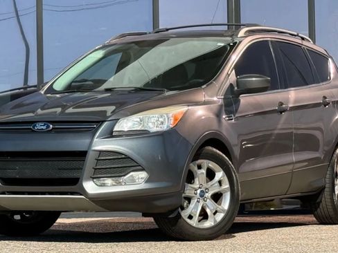 Used 2013 Ford Escape SE image 3