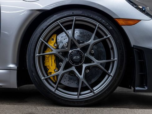 Certified 2025 Porsche 718 Boxster Spyder RS RWD image 22