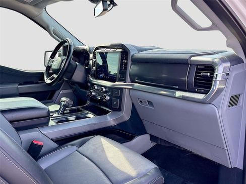 Used 2021 Ford F150 Lariat w/ Equipment Group 502A High image 32