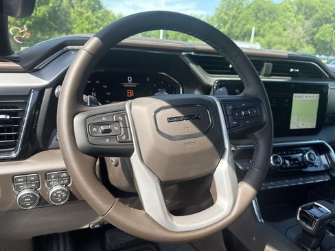 New 2026 GMC Sierra 1500 Denali w/ Denali Reserve Package AWD/4WD image 14