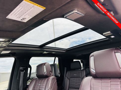 Used 2023 Cadillac Escalade V AWD/4WD image 4