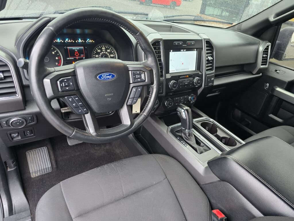 Used 2018 Ford F150 XLT w/ Equipment Group 302A Luxury AWD/4WD image 16