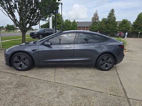 Used 2023 Tesla Model 3 Long Range AWD/4WD image 4