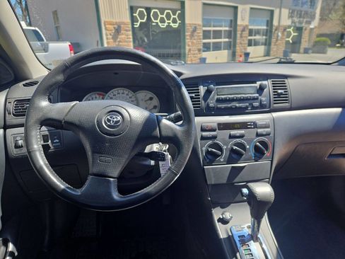 Used 2006 Toyota Corolla S image 28