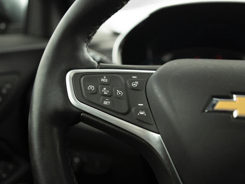 Used 2023 Chevrolet Equinox Premier image 6