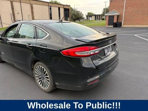 Used 2018 Ford Fusion Titanium FWD image 7