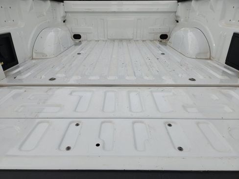 Used 2025 Ford F150 Lariat AWD/4WD image 32