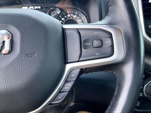 Used 2023 RAM 1500 Big Horn AWD/4WD image 25
