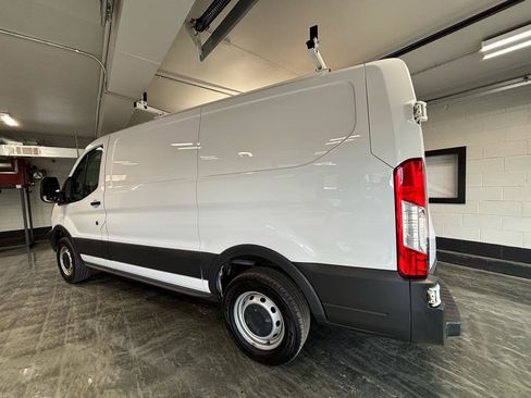 Used 2017 Ford Transit 250 130 Low Roof RWD image 6