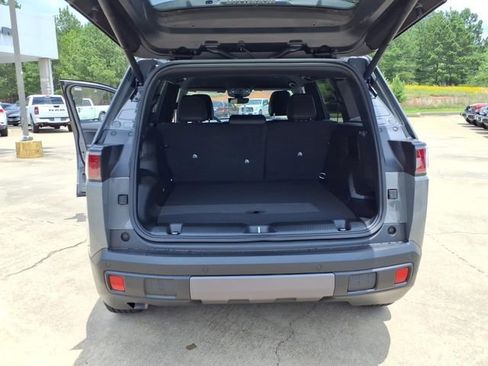 New 2026 Jeep Cherokee Limited AWD/4WD image 16