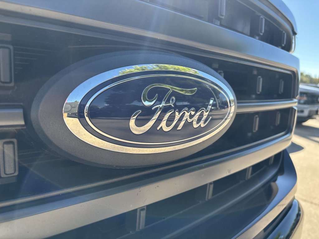 Used 2022 Ford F150 Lariat w/ Equipment Group 502A High AWD/4WD image 36