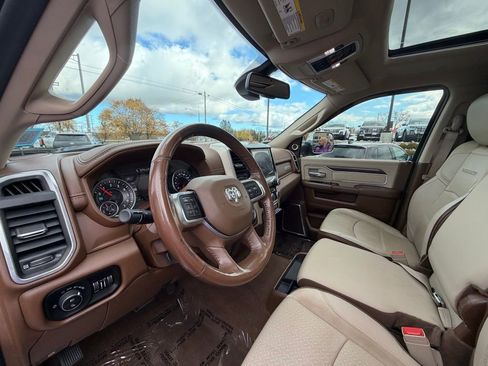 Used 2019 RAM 3500 Laramie AWD/4WD image 12