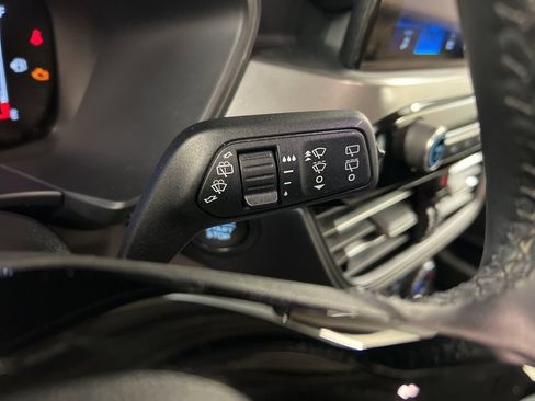 Used 2023 Ford Escape Active image 21