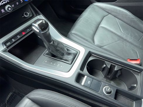 Used 2021 Audi Q3 2.0T Premium w/ Convenience Package image 28