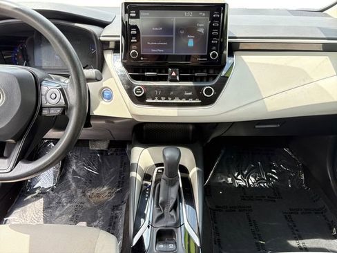 Used 2021 Toyota Corolla LE w/ Carpet Mat Package (TMS) FWD image 14