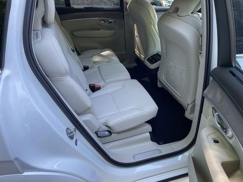 Certified 2026 Volvo XC90 B6 Ultra AWD/4WD image 15