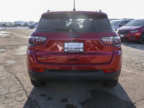 New 2026 Jeep Compass Latitude image 11