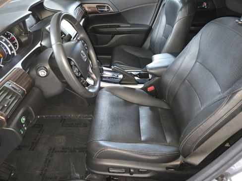 Used 2016 Honda Accord EX-L image 13