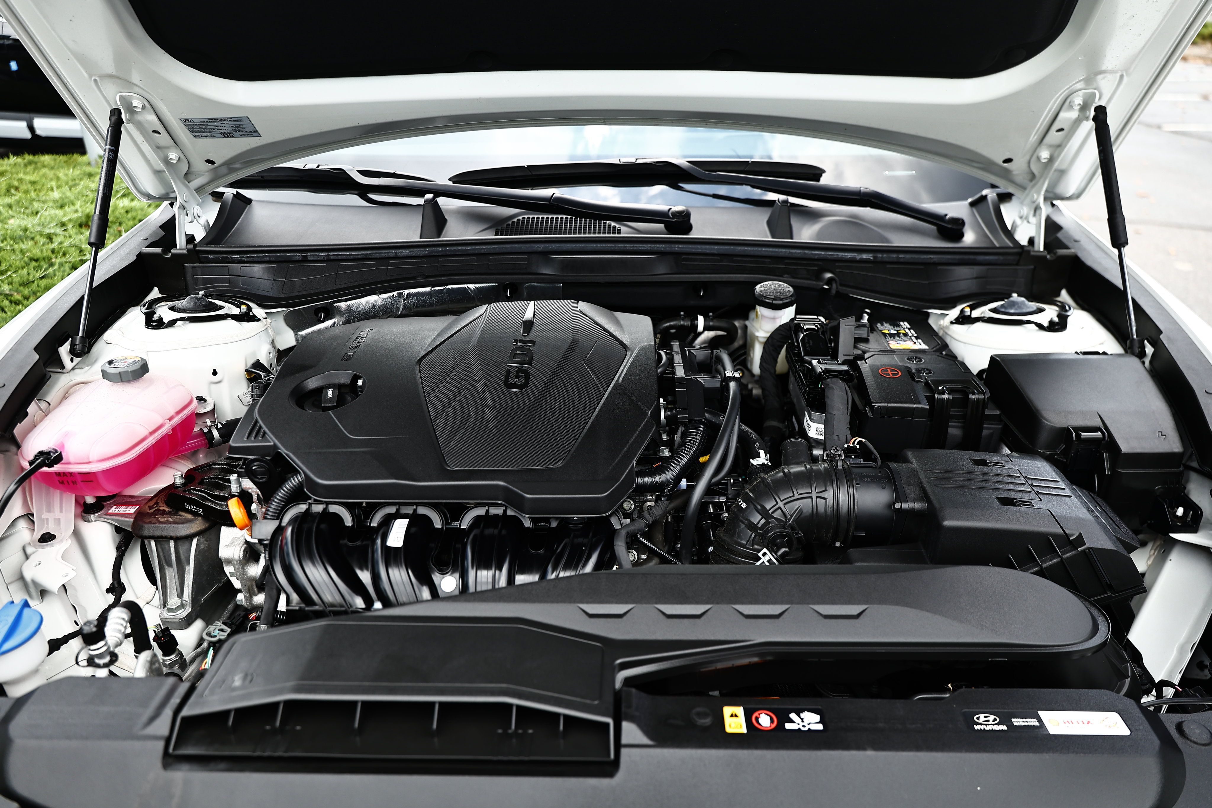 Certified 2025 Hyundai Sonata SE FWD image 28