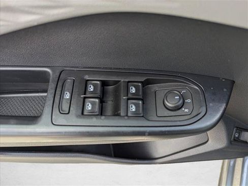 Used 2023 Volkswagen Taos S w/ Driver Assistance Package FWD image 10
