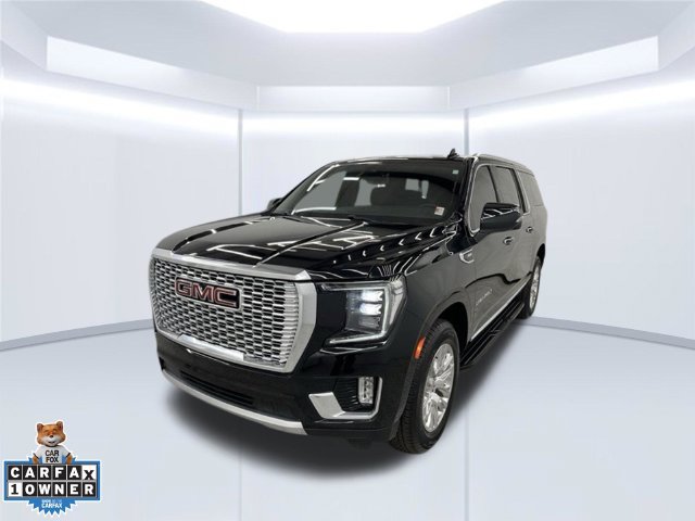 Used 2023 GMC Yukon XL Denali AWD/4WD image 2