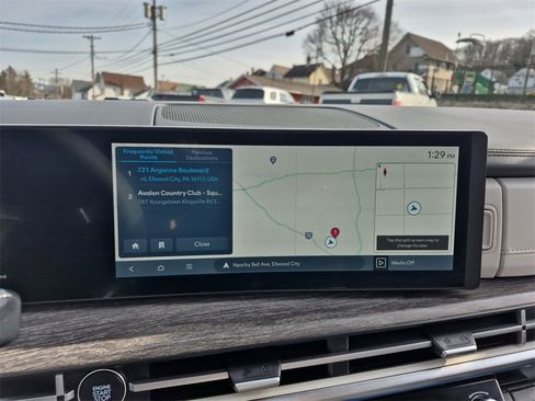 Used 2024 Hyundai Santa Fe Limited image 25