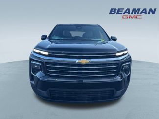 Used 2025 Chevrolet Traverse LT video 2