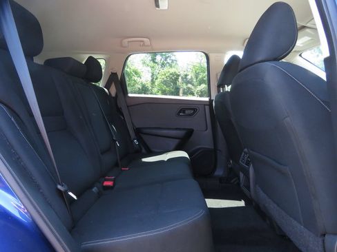 Used 2023 Nissan Rogue S AWD/4WD image 16