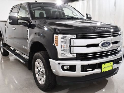 Used 2018 Ford F350 Lariat w/ Lariat Ultimate Package AWD/4WD image 4