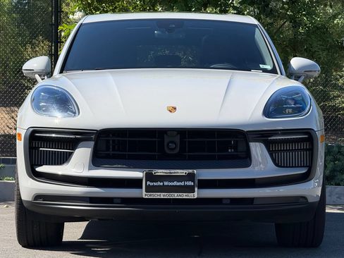 Used 2026 Porsche Macan S AWD/4WD image 10