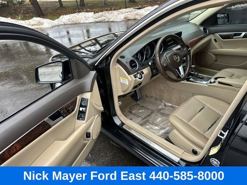 Used 2013 Mercedes-Benz C 300 4MATIC Sedan image 21