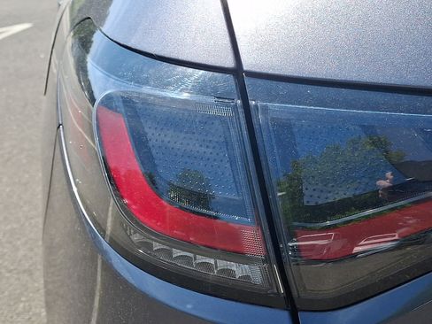 Certified 2025 Honda HR-V LX image 11