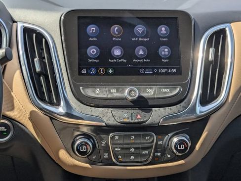 Used 2023 Chevrolet Equinox Premier FWD image 22