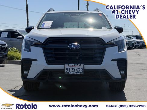 Used 2025 Subaru Ascent Onyx Edition AWD/4WD image 2