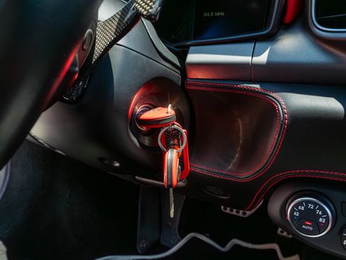 Used 2014 Ferrari 458 Spider RWD image 66