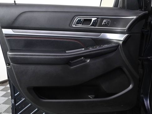 Used 2017 Ford Explorer Sport w/ Equipment Group 401A AWD/4WD image 23