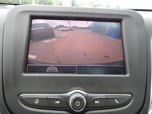 Used 2024 Chevrolet Equinox LT FWD image 21