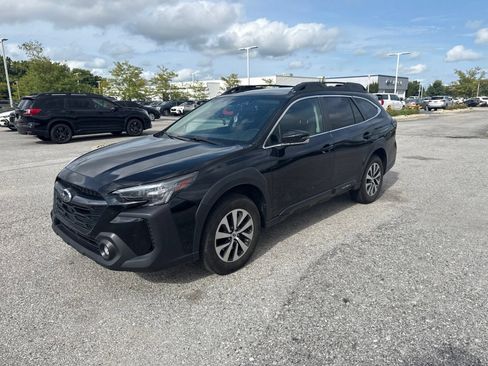 Certified 2024 Subaru Outback Premium AWD/4WD image 1