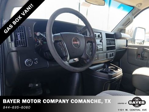 Used 2016 GMC Savana 3500 Extended image 9