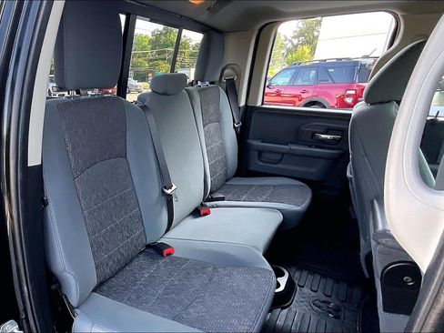 Used 2017 RAM 1500 Big Horn AWD/4WD image 26
