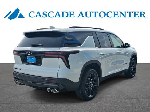 New 2026 Chevrolet Traverse LT w/ Midnight/Sport Edition AWD/4WD image 9