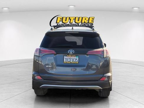 Used 2016 Toyota RAV4 SE AWD/4WD image 6