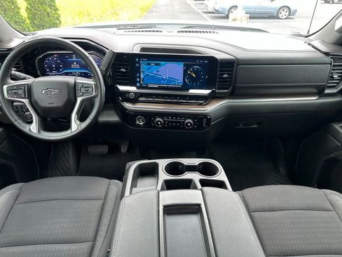 Used 2024 Chevrolet Silverado 1500 RST AWD/4WD image 28