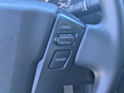 Used 2022 Nissan Frontier S AWD/4WD image 20