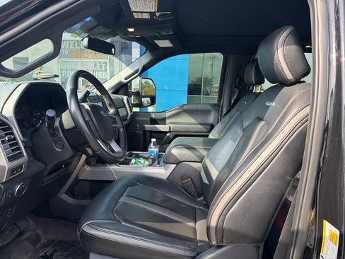Used 2020 Ford F250 Platinum w/ FX4 Off-Road Package image 7