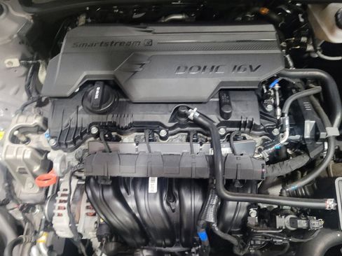 Used 2023 Hyundai Elantra SEL FWD image 30