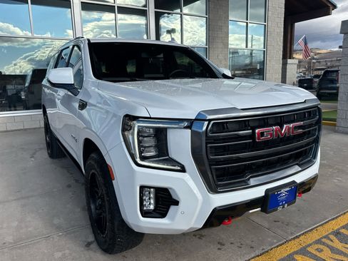Certified 2023 GMC Yukon AT4 image 5